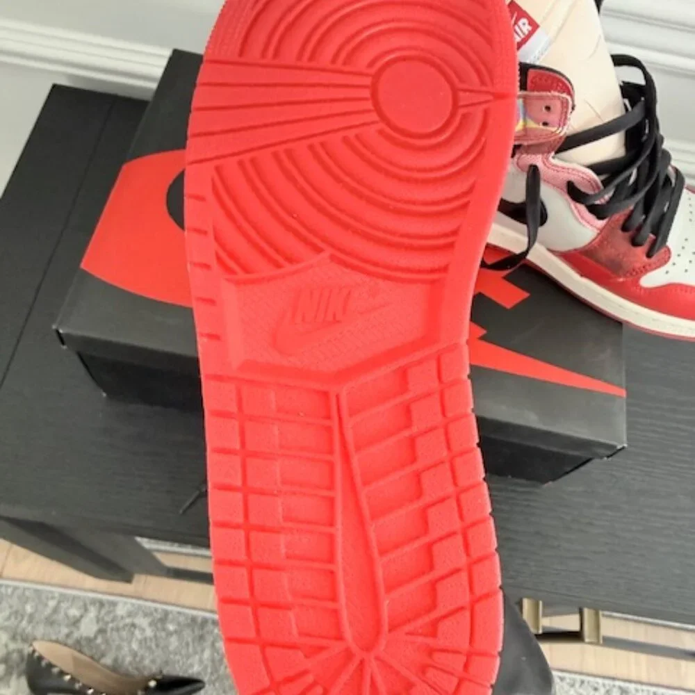 Nike Air Jordan Retro High Top Size 10 --Across The Spiderverse - Picture 3 of 9